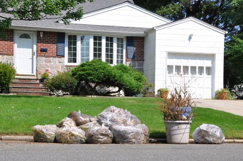 Commercial waste recycling facilities